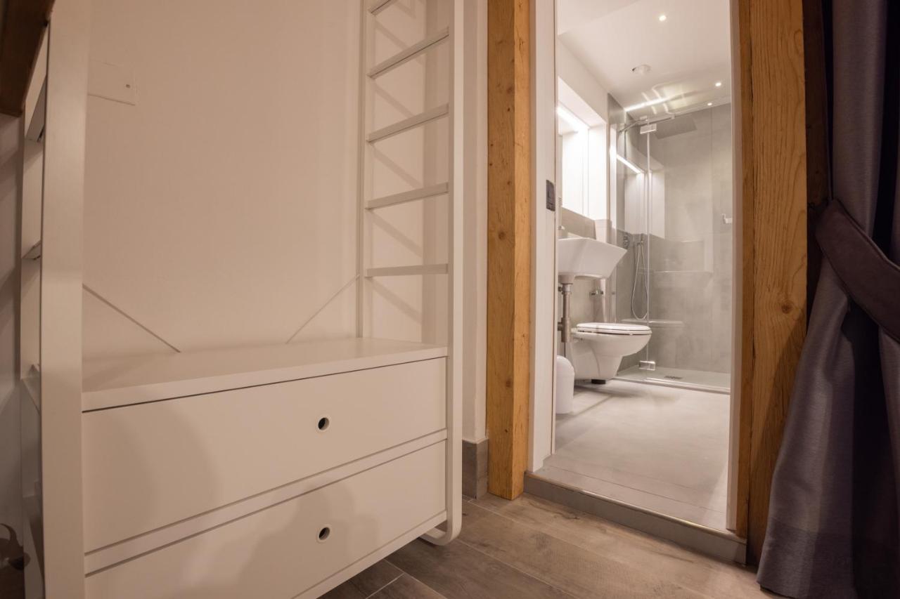 Three-Bedroom Suite,1084292359:JPEG