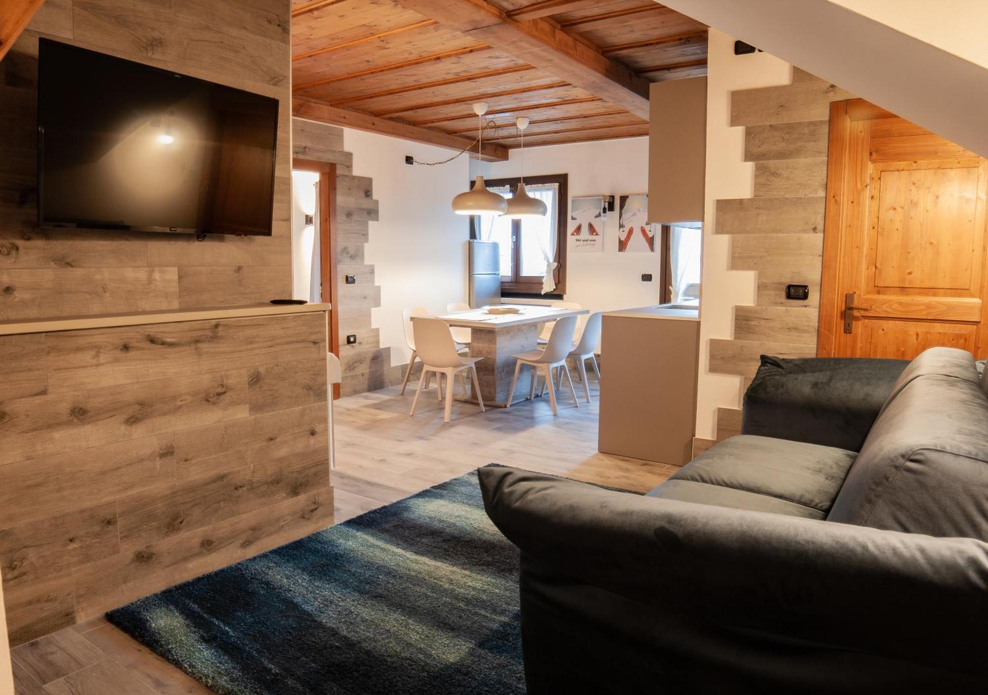 Two-Bedroom Apartment,958528843:JPEG